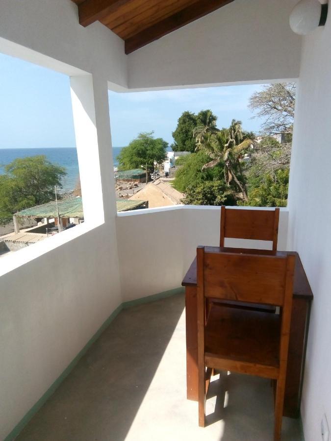 Bed and Breakfast Casa Baobab Seladinha Exterior foto